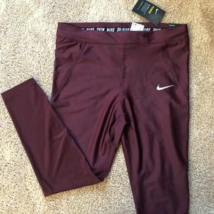 Nike Women’s Speed Tight 7/8